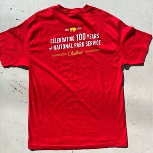 Men's Pendleton T-Shirt Red Solid M Logo Iconic Outdoor PNW Classic Dad PAINT